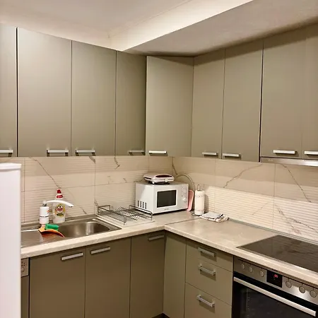Asja Apartment *